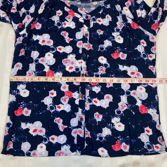Westbound Abstract Floral Navy/Pink/White Blouse Sz S Button 3/4 Sleeves NWT - Picture 4 of 11